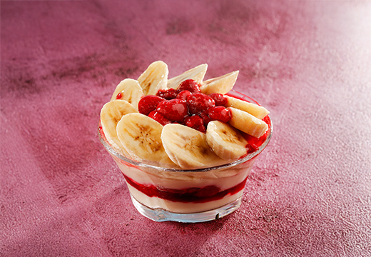 Çilek / Muz Kaşık Pasta