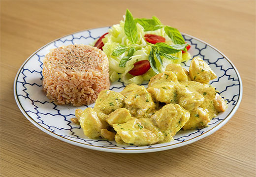 Köri Soslu Tavuk 180 gr